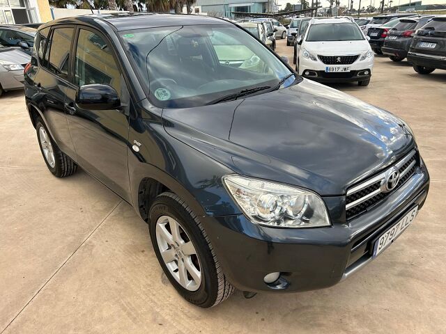 TOYOTA RAV 4 XTR 2.2 D-4D 4X4 SPANISH RHD IN SPAIN 143000 MILES SUPERB 2009